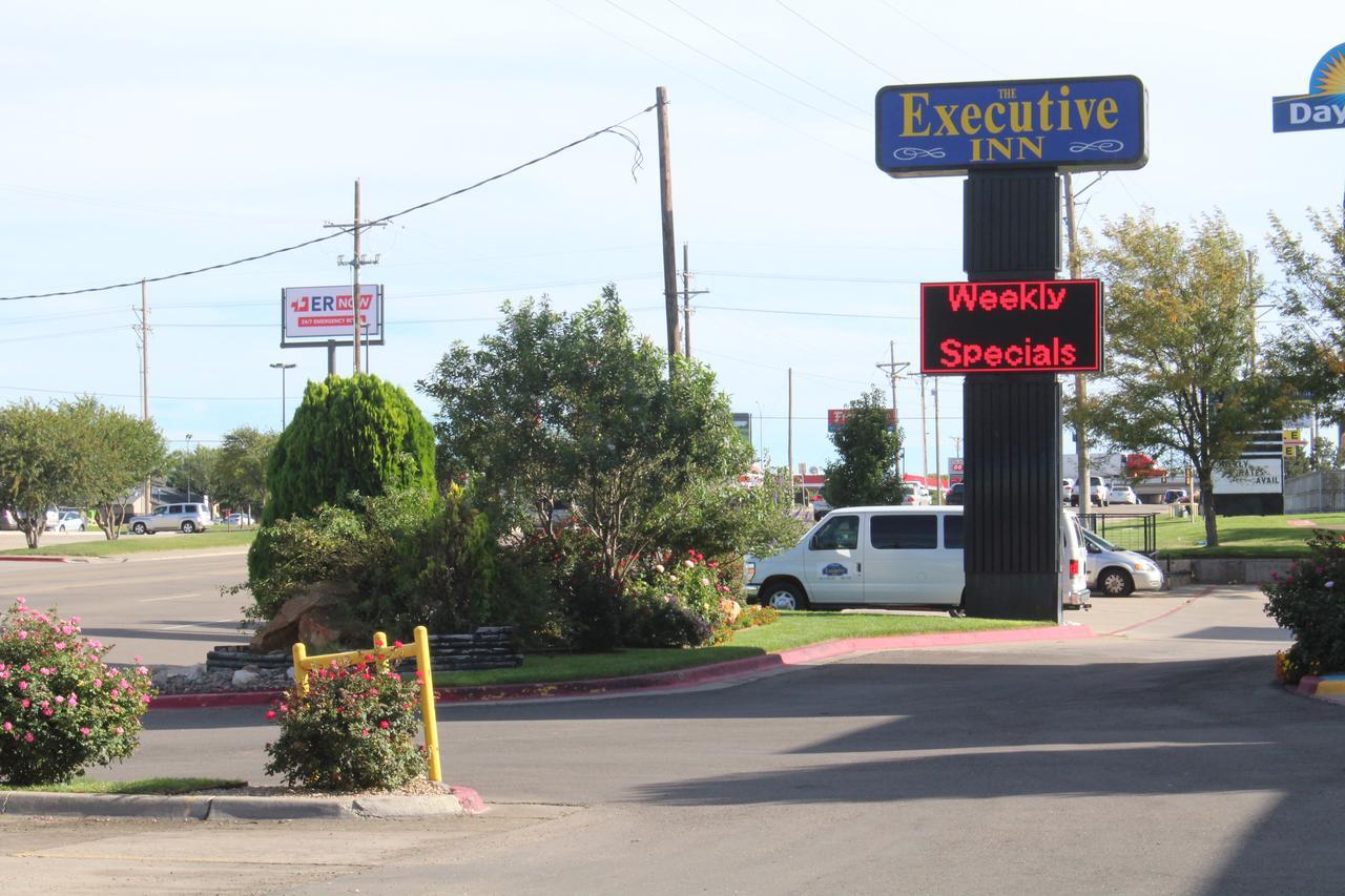 The Executive Inn & Suites Amarillo Bagian luar foto