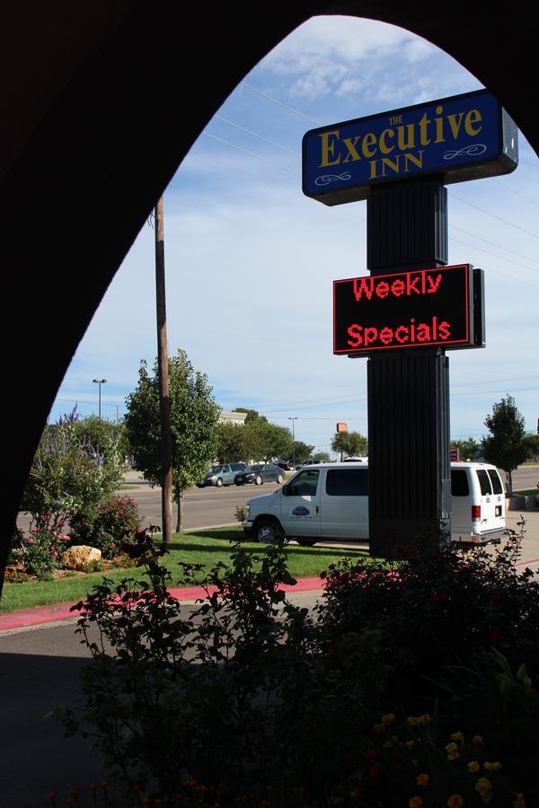 The Executive Inn & Suites Amarillo Bagian luar foto