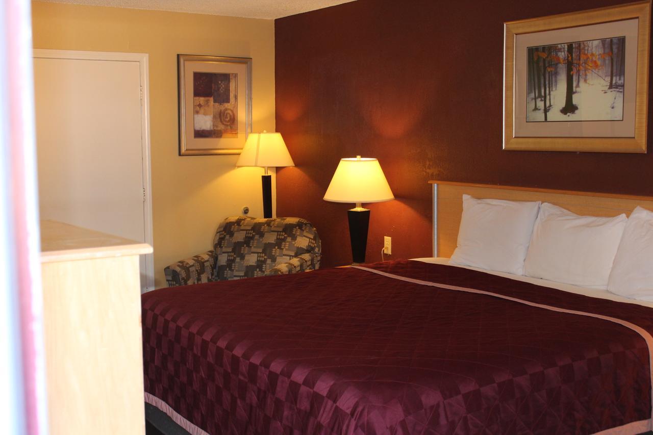 The Executive Inn & Suites Amarillo Bagian luar foto